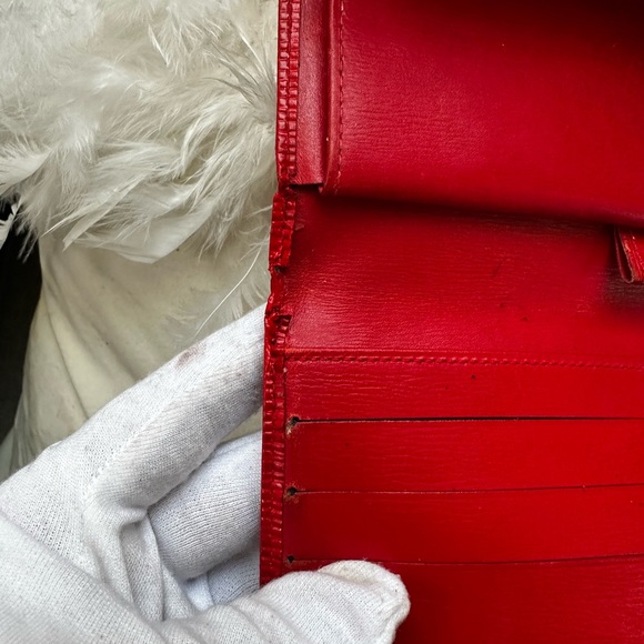 Louis Vuitton Epi Porte Tresor International Trifold Long Wallet - Picture 10 of 13